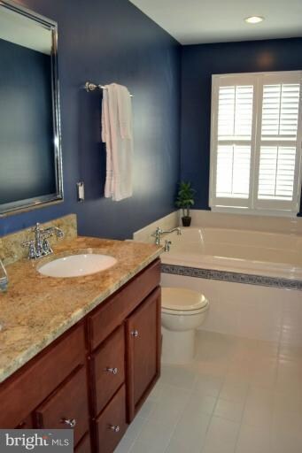 25308 Shipley Terrace unit 31H, Chantilly, VA 20152 - photo 4