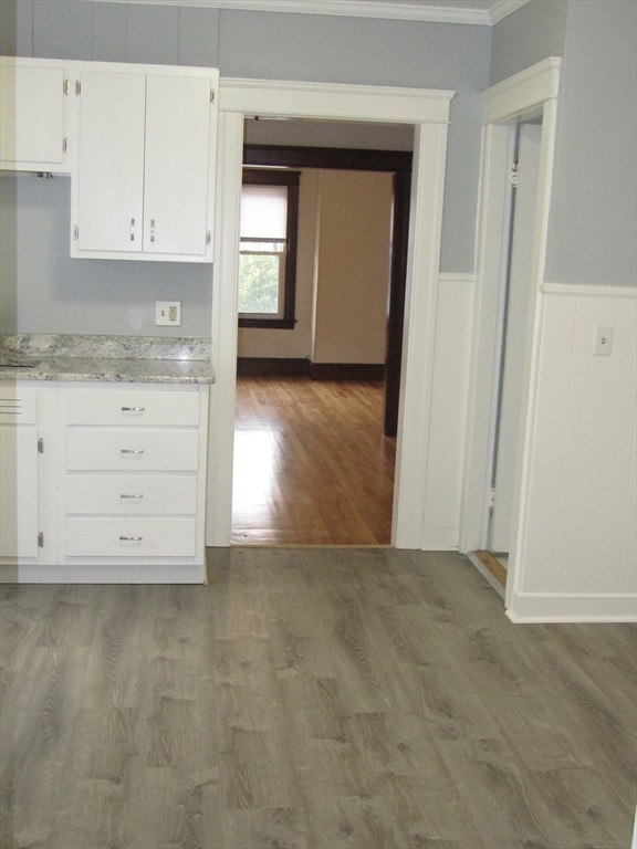 323 Lincoln St unit 2R, Worcester, MA 01605 - photo 4