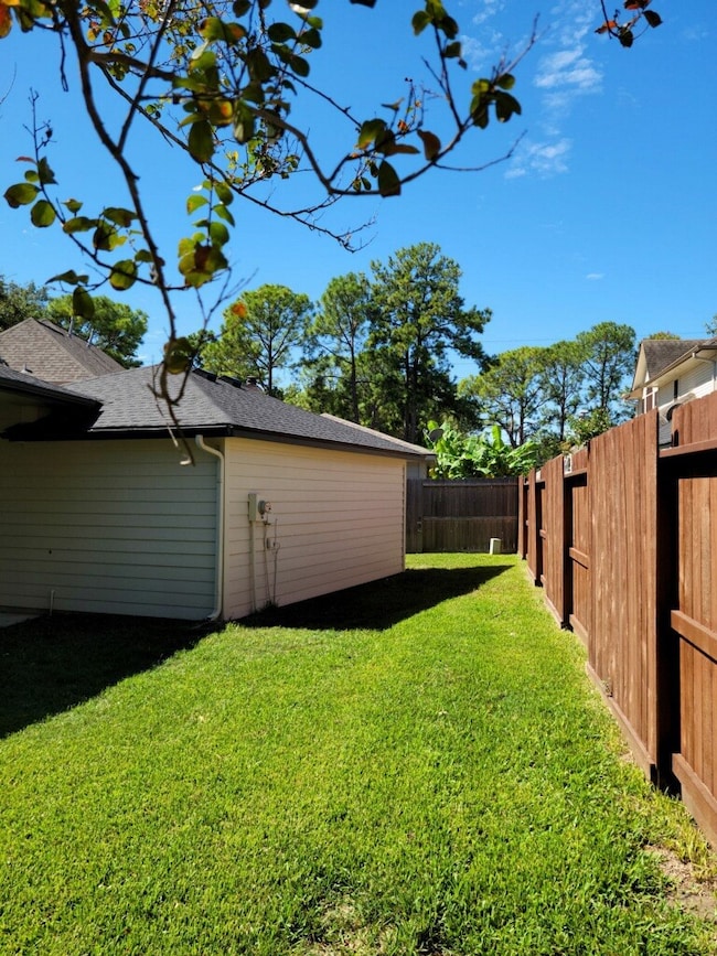 22010 Castlewind Ct, Katy, TX 77450 - photo 3