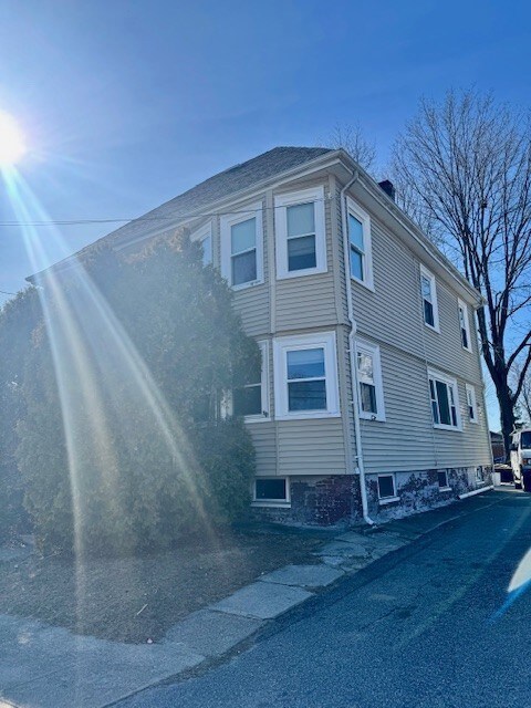 95 Spring St unit 1, Cranston, RI 02910 - photo 2