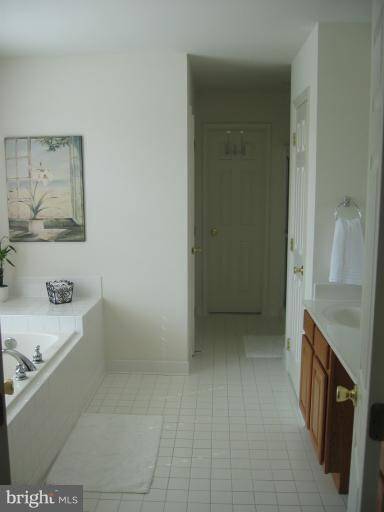 41875 Tomey Ct, Leonardtown, MD 20650 - photo 7