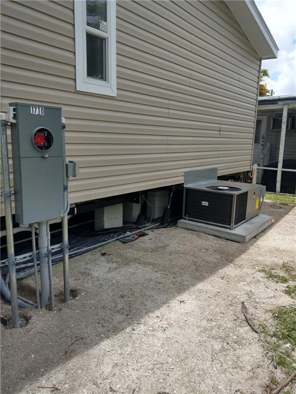 1710 SW 85th Ave, Davie, FL 33324 - photo 4