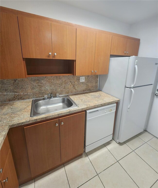 11020 SW 196th St unit A403, Miami, FL 33157 - photo 3