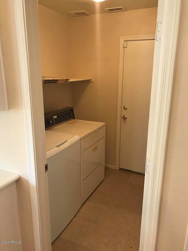 3971 E Pinon Ct, Gilbert, AZ 85234 - photo 6