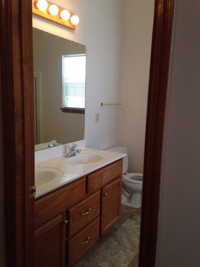 1206 Alderly Ln, Warner Robins, GA 31088 - photo 5