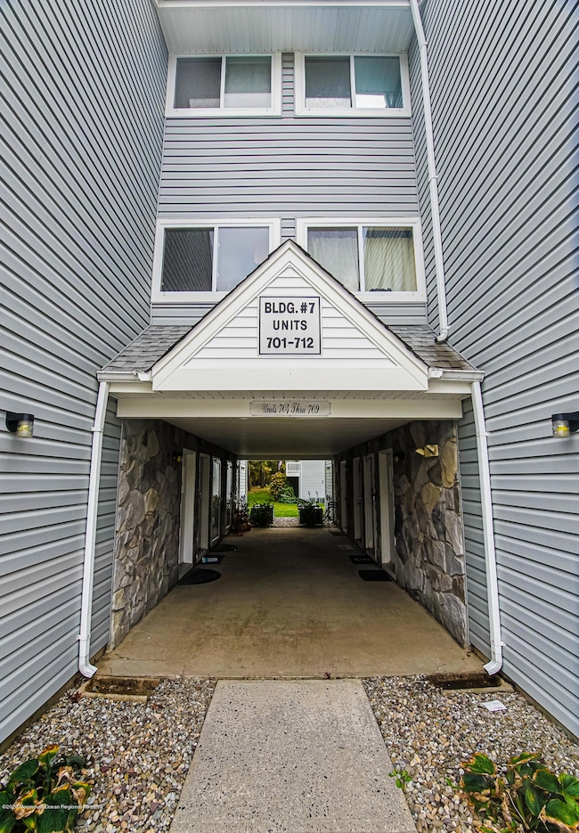 708 Schley Ave, Toms River, NJ 08755 - photo 3