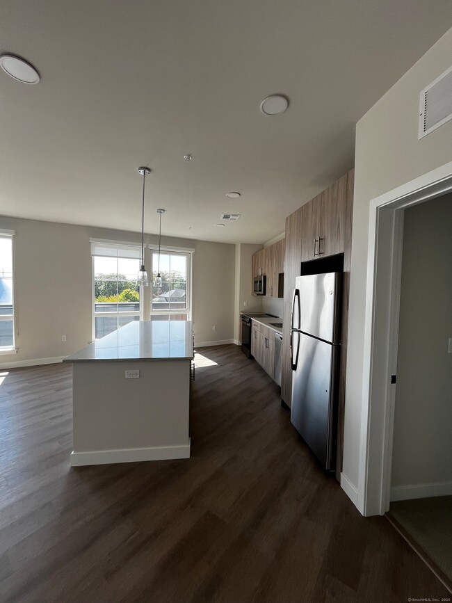 467 West Ave unit 4011, Norwalk, CT 06850 - photo 2