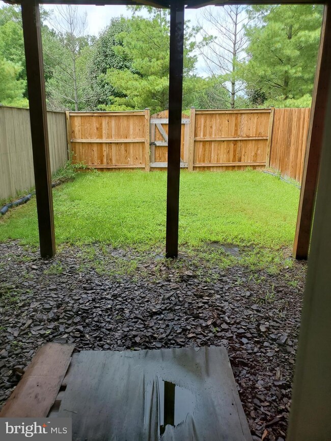 10254 Housely Place, White Plains, MD 20695 - photo 5