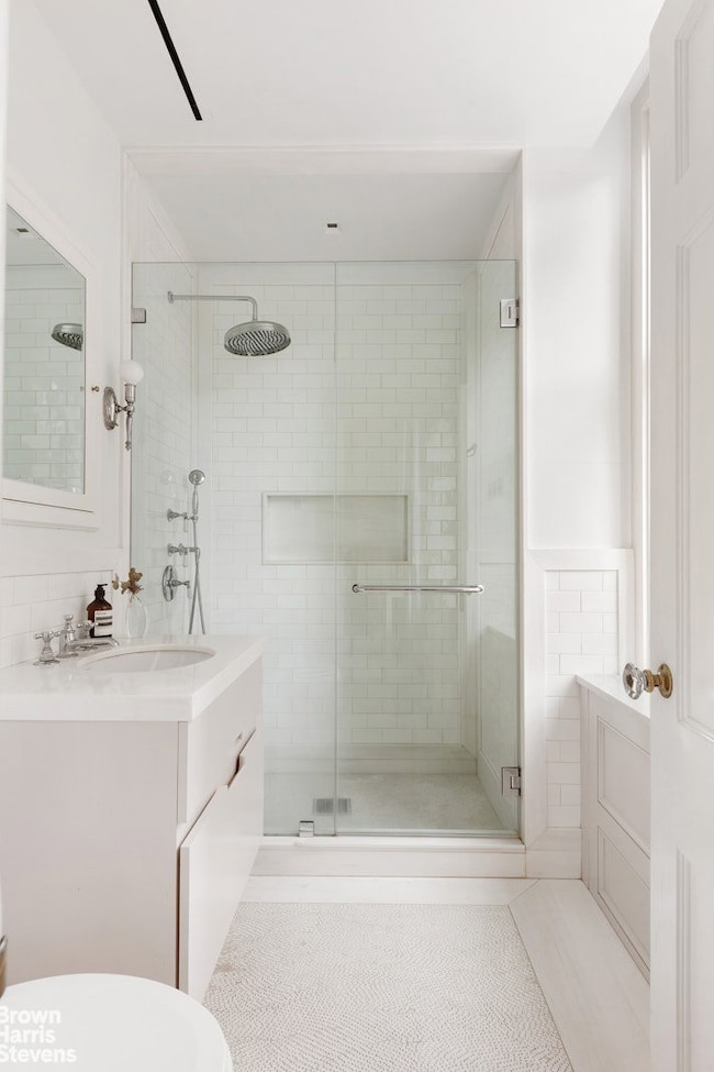 The Apthorp unit 5H, New York, NY 10024 - photo 7