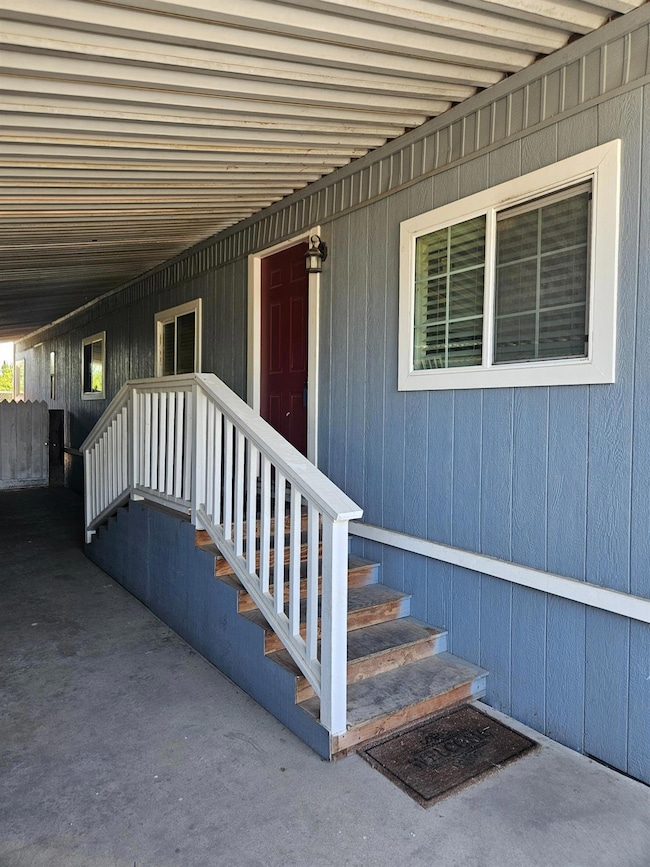 2030 E Grayson Rd unit 18, Ceres, CA 95307 - photo 2