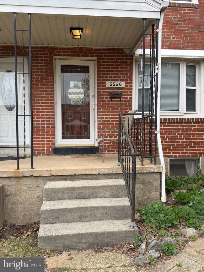 5526 Council St, Halethorpe, MD 21227 - photo 2