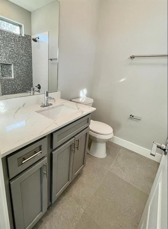 803 Thornton Rd unit D, Houston, TX 77018 - photo 7