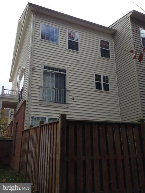 8112 Mississippi Rd, Laurel, MD 20724 - photo 2