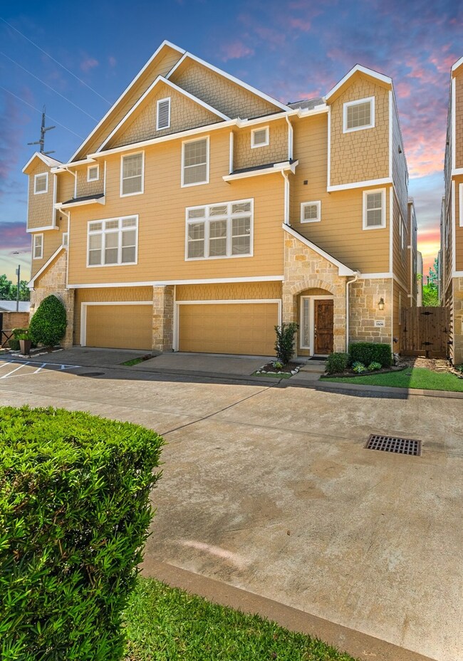 3308 Masters Point Dr, Houston, TX 77091 - photo 3