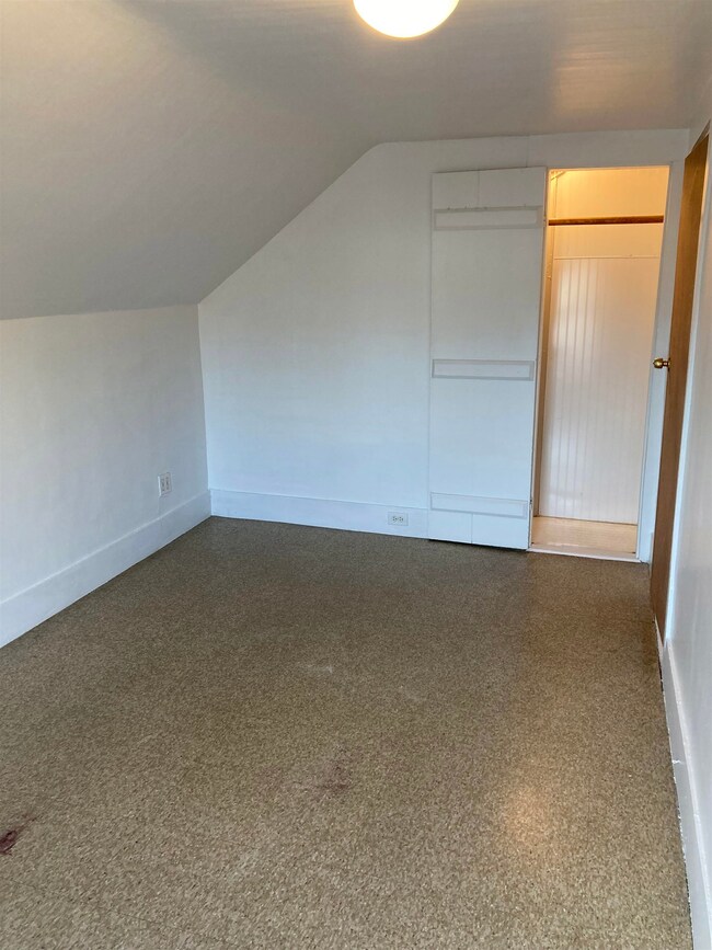 157 Front St unit B, Exeter, NH 03833 - photo 7