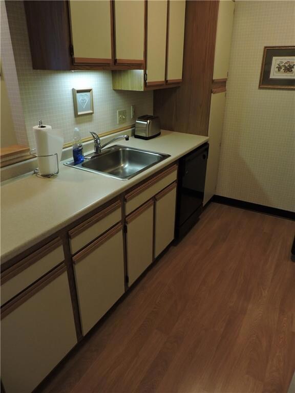 7 Somerset unit A-7, Freeport, ME 04032 - photo 5