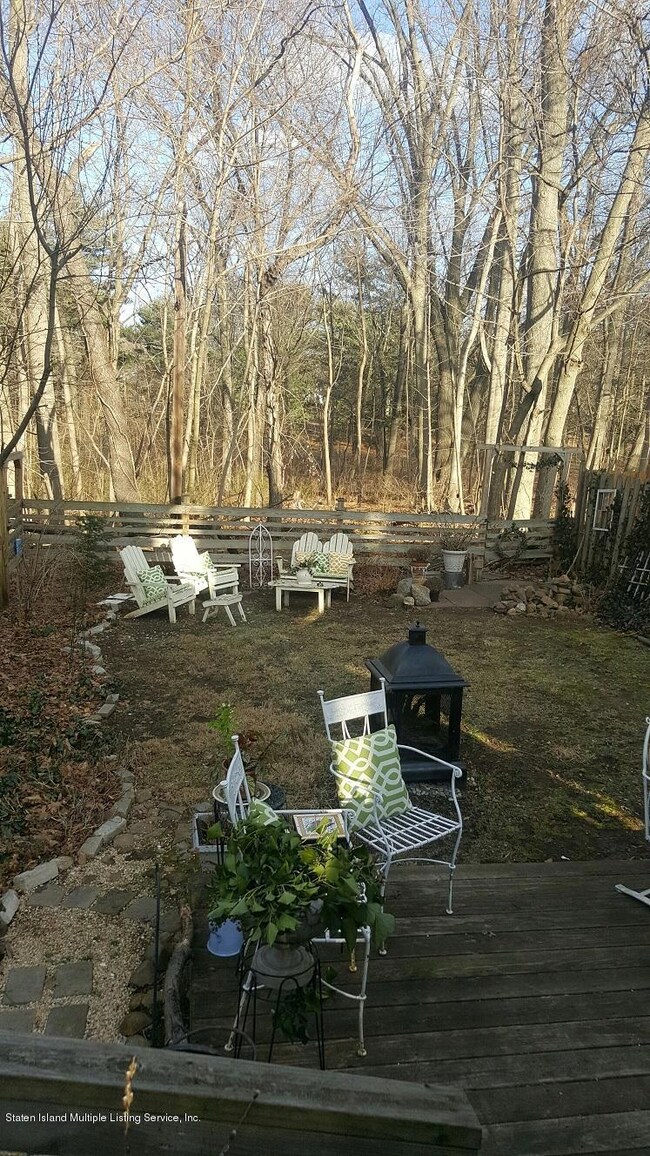 175 Raymond Place, Staten Island, NY 10310 - photo 3