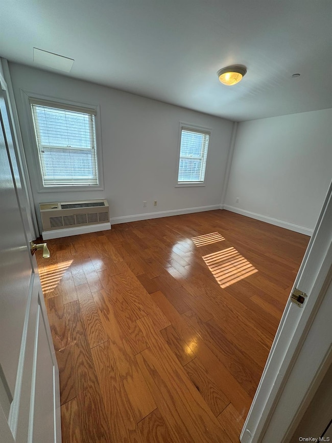 42-23 212th St unit 3-C, Bayside, NY 11361 - photo 6