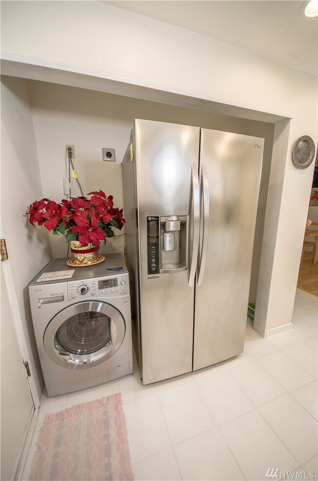 2937 76th Ave SE unit D31, Mercer Island, WA 98040 - photo 6