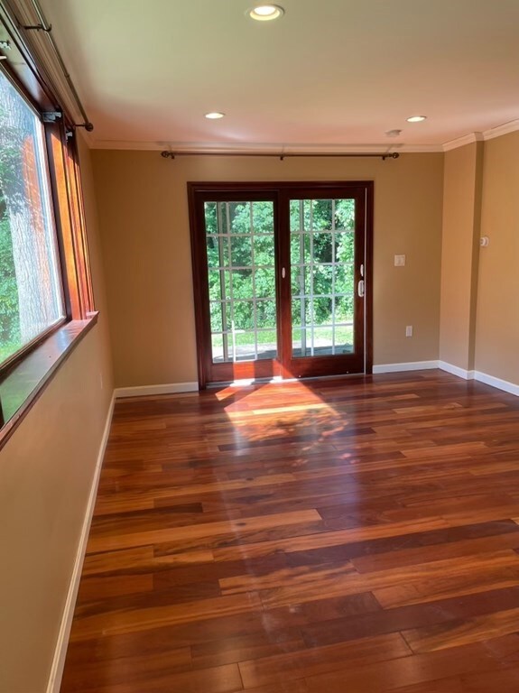 20 Caulfield Cir, Newton Center, MA 02459 - photo 4