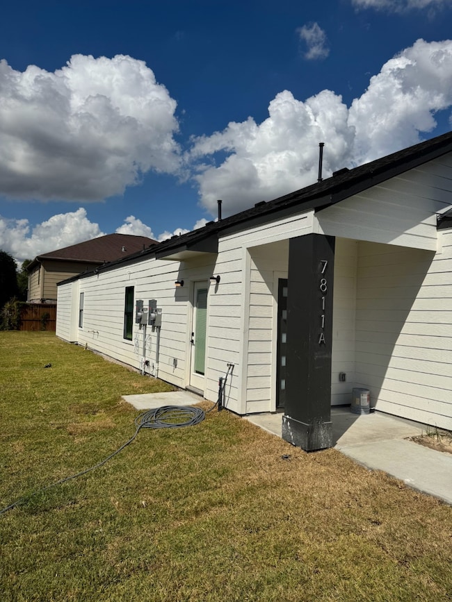 7811 Sandra St unit A, Houston, TX 77016 - photo 2