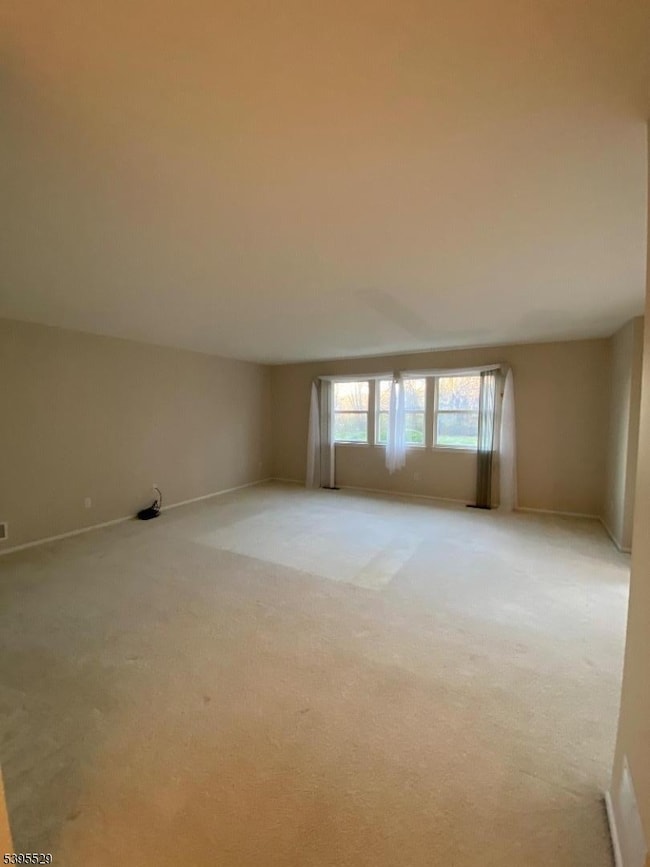 16 Mountain View Ct, Hamburg, NJ 07419 - photo 5