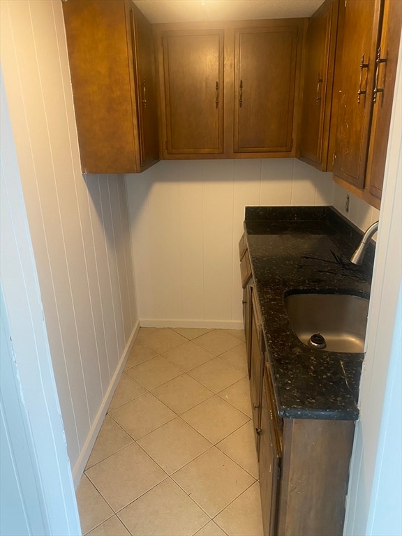 27 Lyon St, Worcester, MA 01604 - photo 3