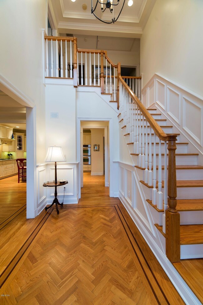 17 Suburban Ave unit B, Cos Cob, CT 06807 - photo 3