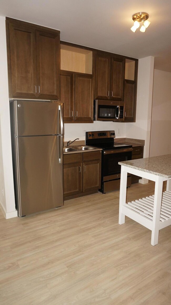 1061 Ranger St unit 2, El Paso, TX 79907 - photo 4