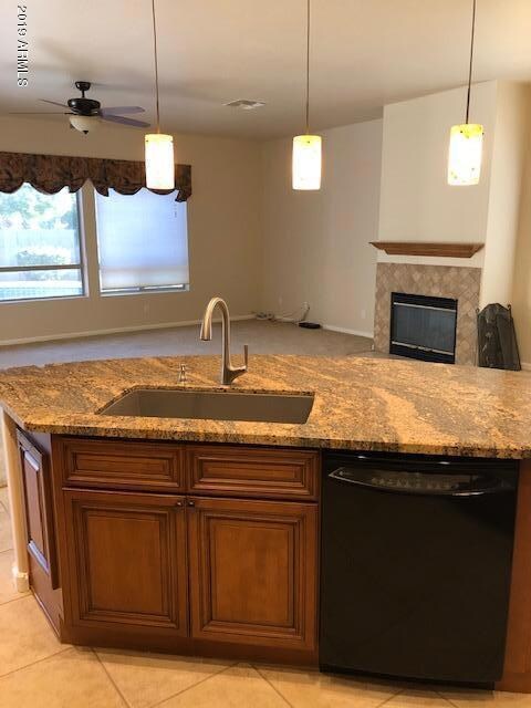 69 E Sunburst Ln, Tempe, AZ 85284 - photo 5