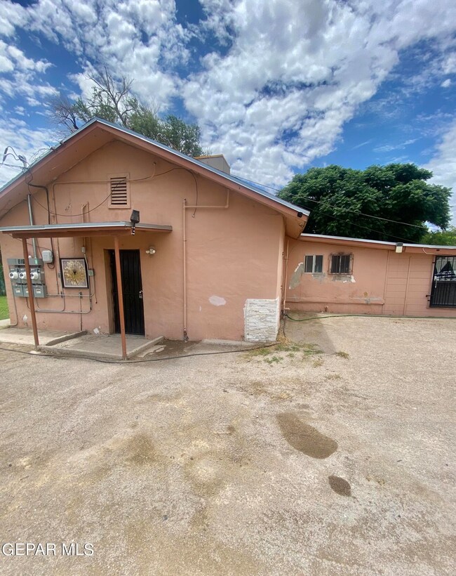 8161 Saint Andrew Ln unit A,B,C, El Paso, TX 79907 - photo 2