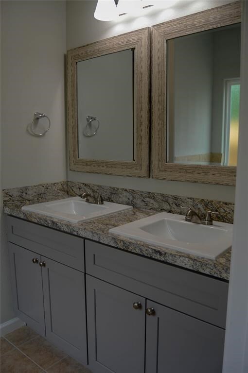 7917 Sealey St, Houston, TX 77088 - photo 6