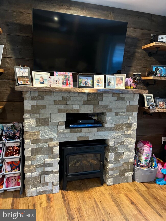 128 Bishop Dr, Aston, PA 19014 - photo 7