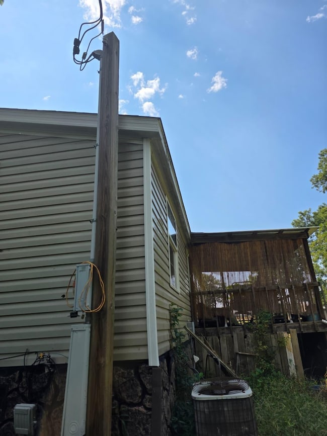 643 Brazil Eaton Rd, Trenton, TN 38382 - photo 4