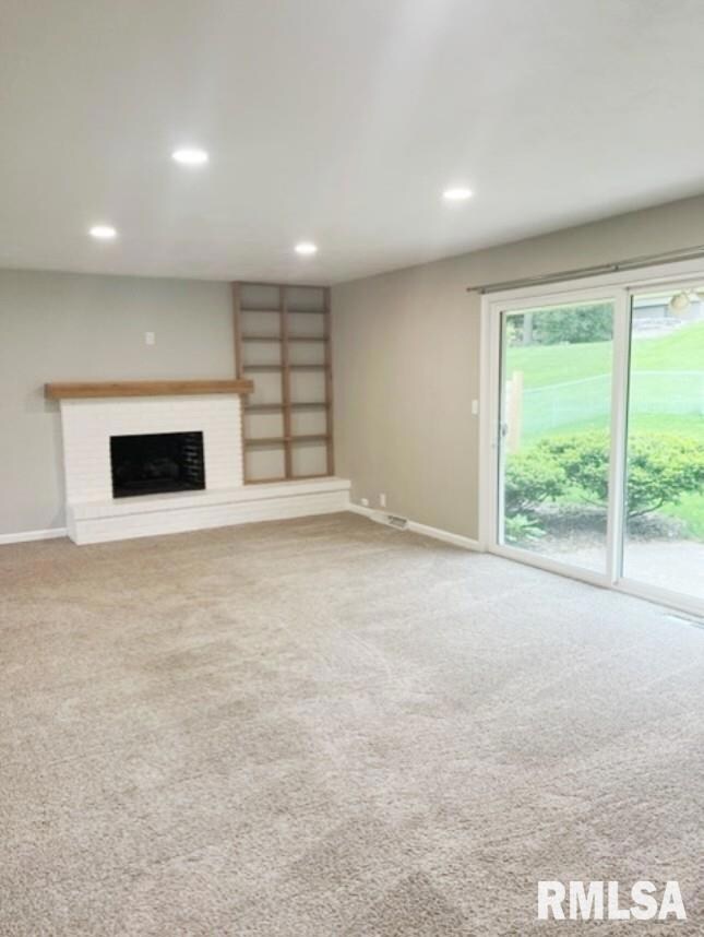 2619 Olympia Dr, Bettendorf, IA 52722 - photo 2