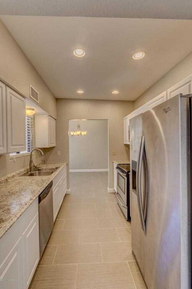 3340 E Popinac Loop__006