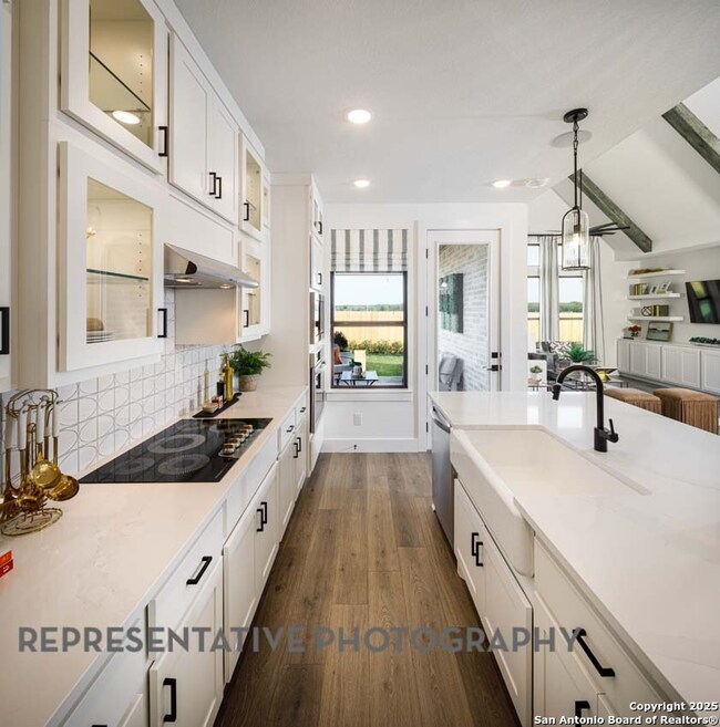 383 White Oak, Castroville, TX 78009 - photo 5