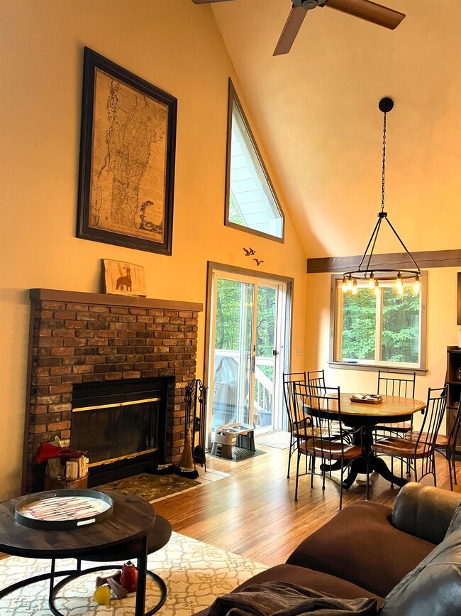 22 Lower Howe's Rd unit A89, Wilmington, VT 05363 - photo 4