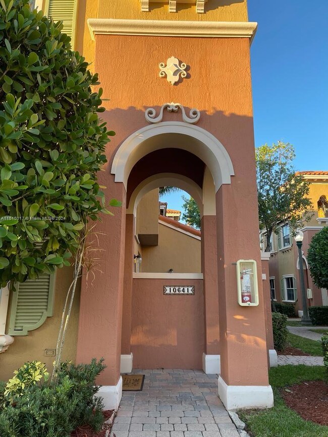 10641 SW 8th St unit 2405, Pembroke Pines, FL 33025 - photo 5