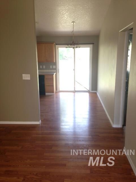 700 Aberdeen Dr, Nampa, ID 83686 - photo 5