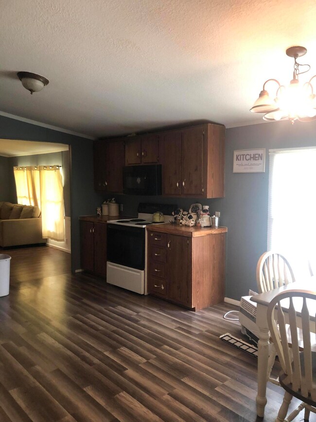 3F10CB0A-26C4-4F37-B3E1-6B29E18B3645