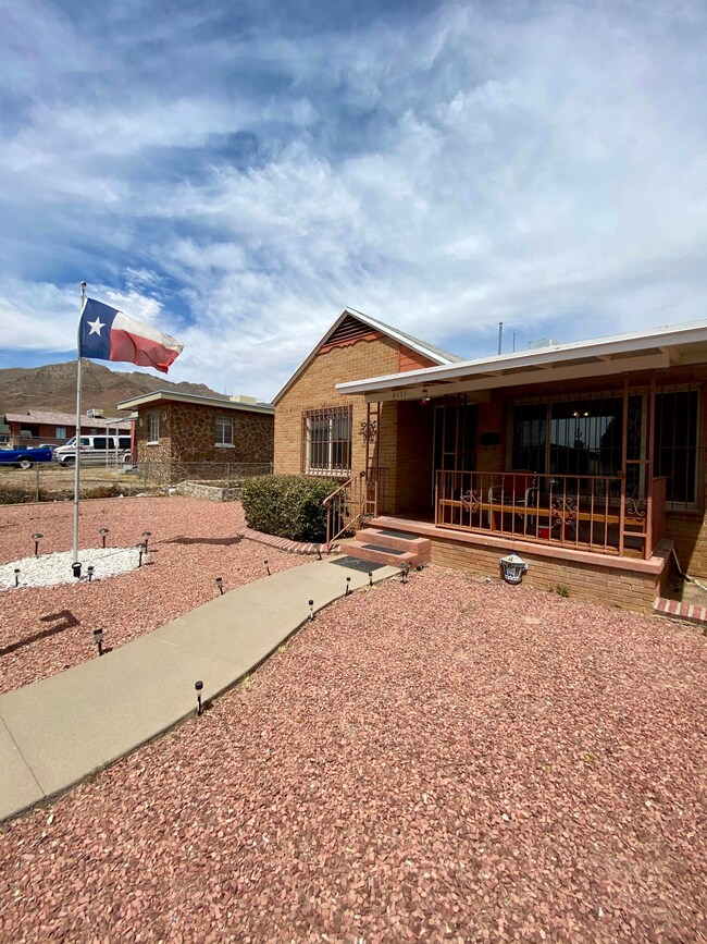 3111 Nashville Ave, El Paso, TX 79930 - photo 2