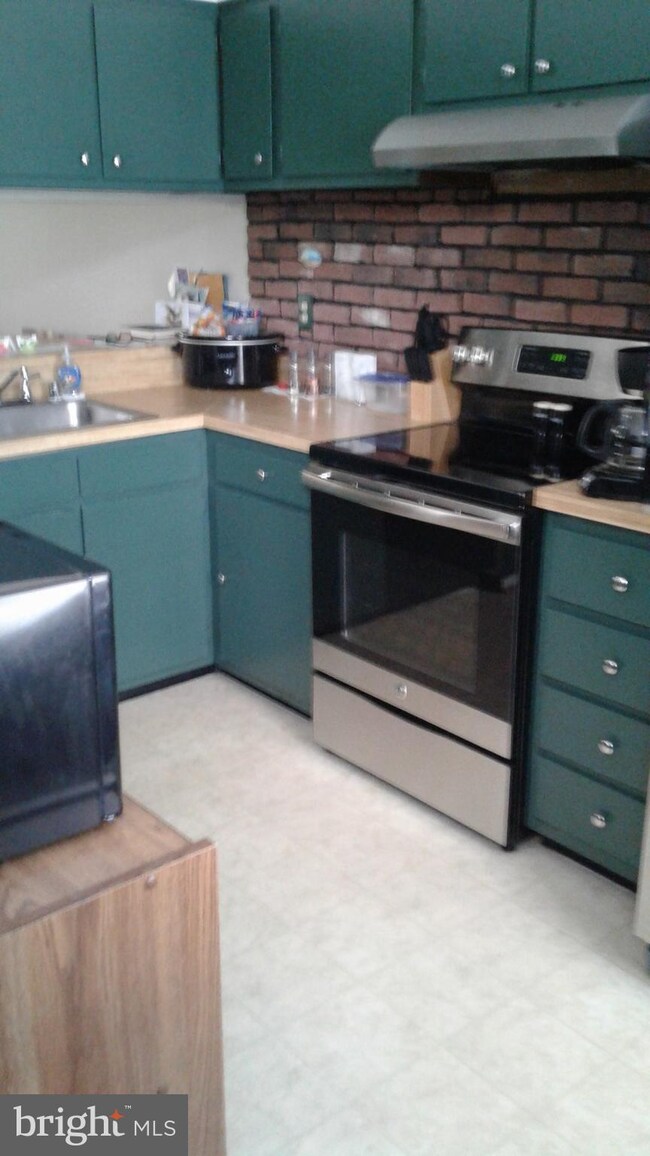 6518 Ducketts Ln, Elkridge, MD 21075 - photo 4