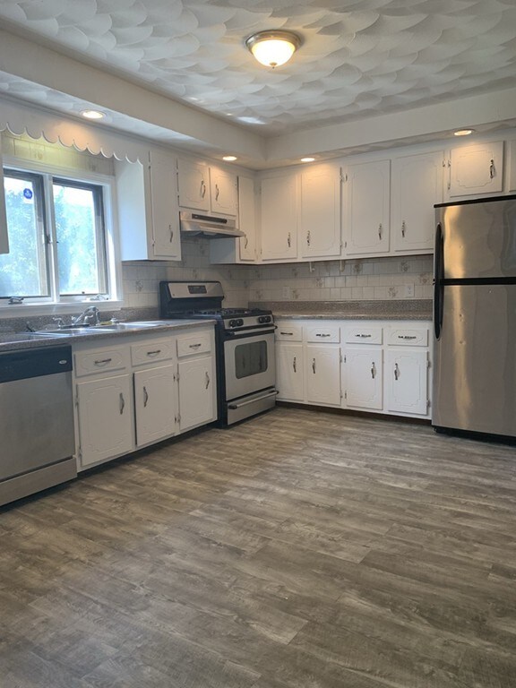 507 3rd St, Fall River, MA 02721 - photo 4