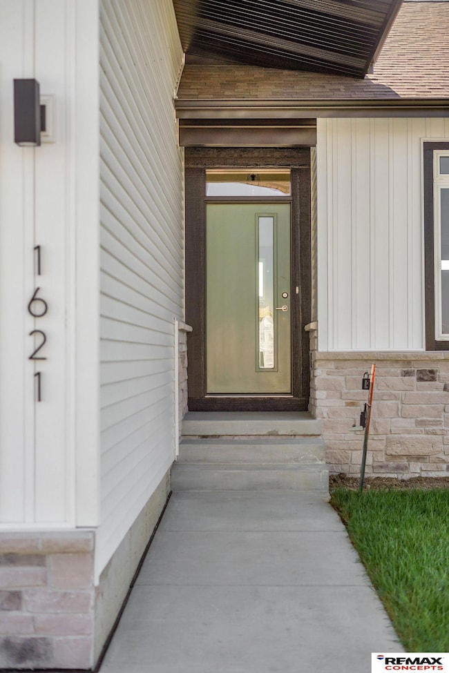 1621 W Trout Dr, Lincoln, NE 68521 - photo 6