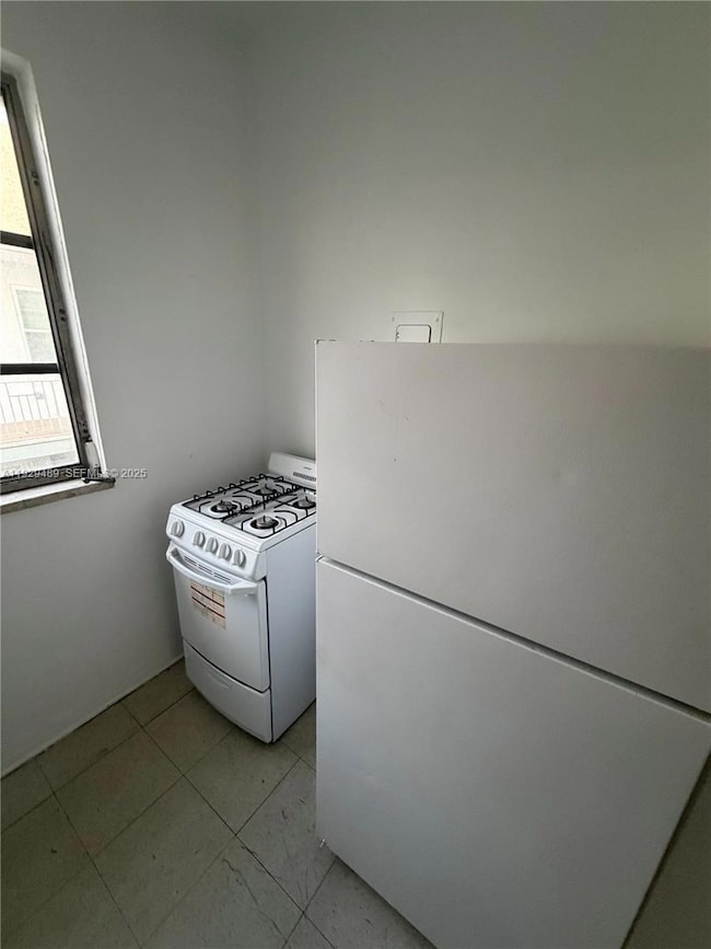 905 16th St unit 8, Miami Beach, FL 33139 - photo 3