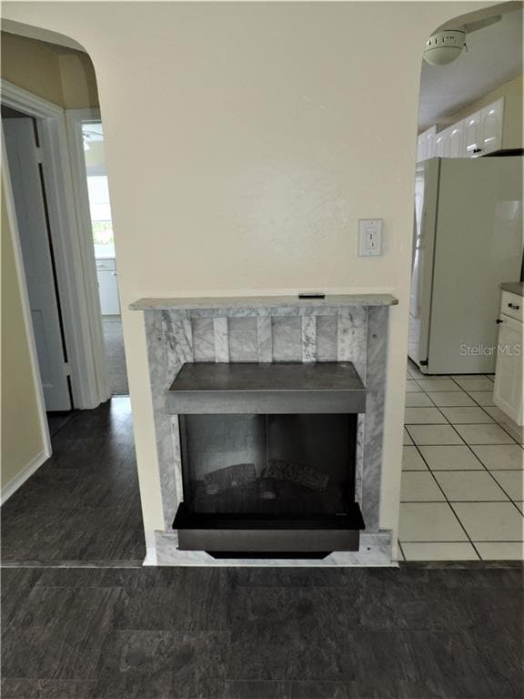 Electric Fireplace will also generate Heat