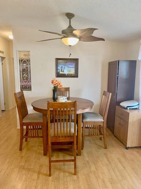 6162 Spring Lake Cir, Zephyrhills, FL 33540 - photo 6