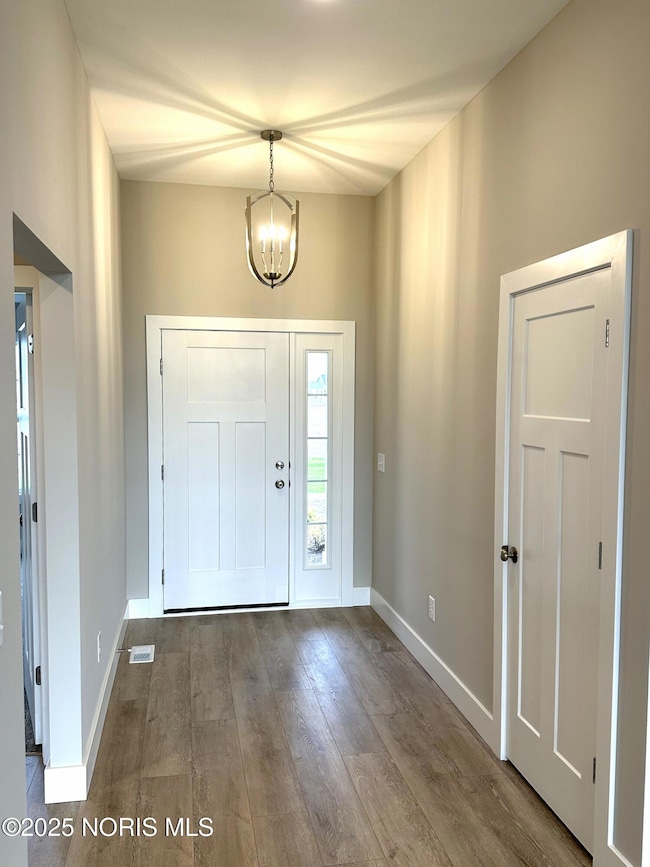 15261 Cypress Dr, Perrysburg, OH 43551 - photo 2