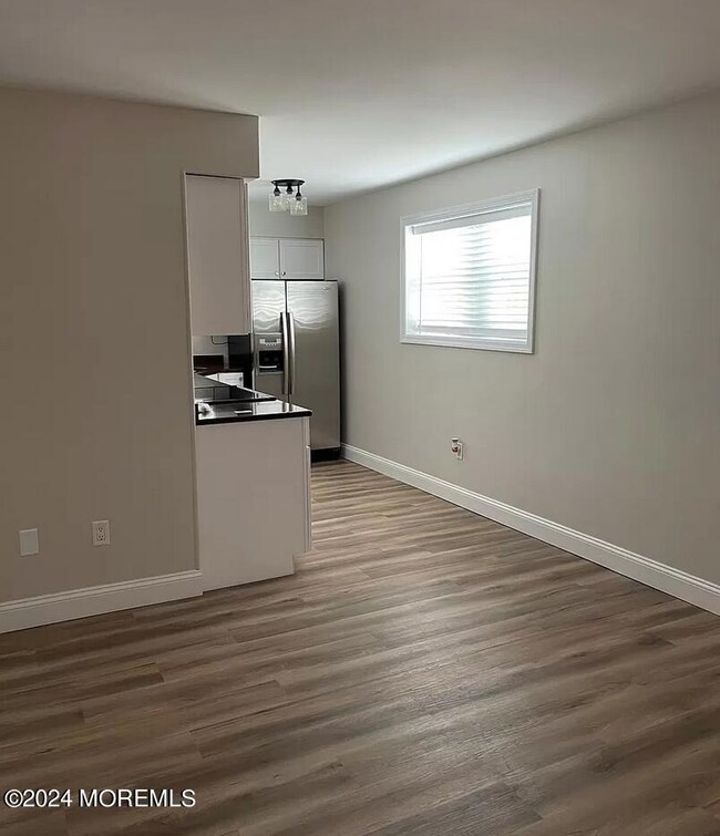 548 Ocean Blvd unit 9, Long Branch, NJ 07740 - photo 4